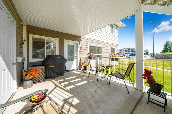 Property Photo:  125 Southlands Pointe SE  AB T1B 0M5 