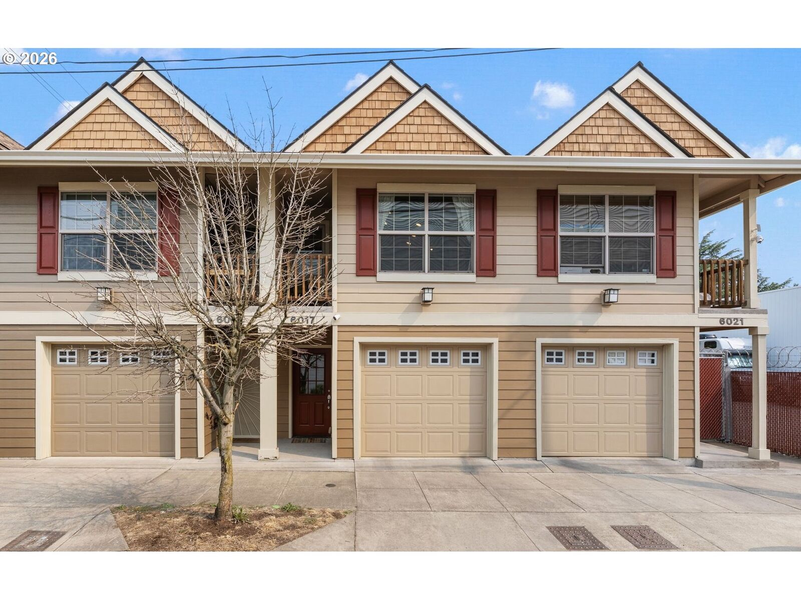 Property Photo:  6017 NE Holladay St  OR 97213 