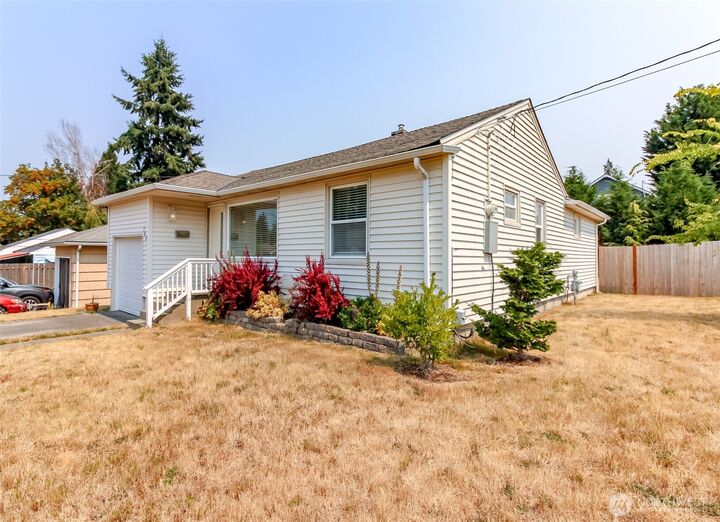 Property Photo: 1621 S Durango Street WA 98405