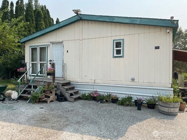 Property Photo:  181  Montmorency Boulevard E  WA 98824 