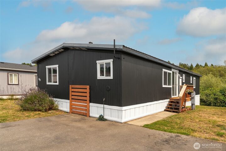 Property Photo: 1320 N Oak Harbor Street 190 WA 98277