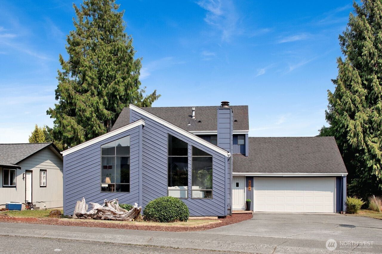 Property Photo:  6078  Sunshine Drive  WA 98248 