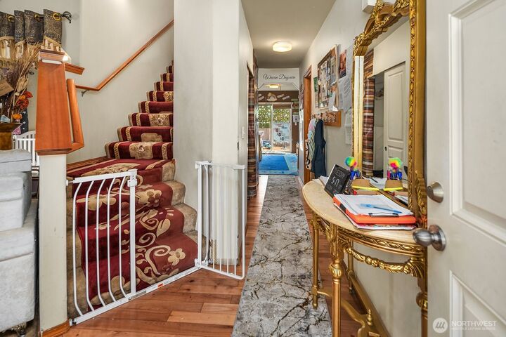 Property Photo:  12421 SE 278th Place  WA 98030 