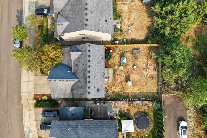 Property Photo:  12421 SE 278th Place  WA 98030 
