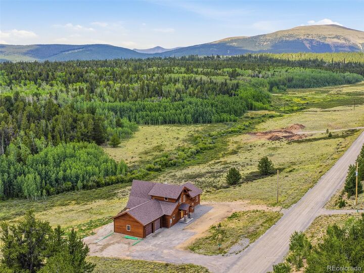 Property Photo:  1619 Bluestem Way  CO 80440 