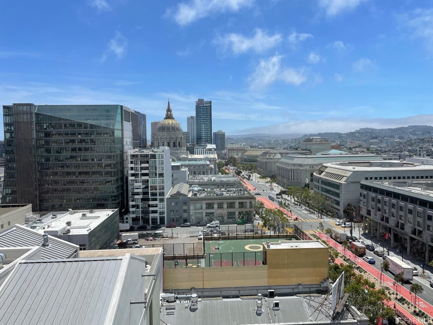 Property Photo: 750 Van Ness Avenue 1203 CA 94102