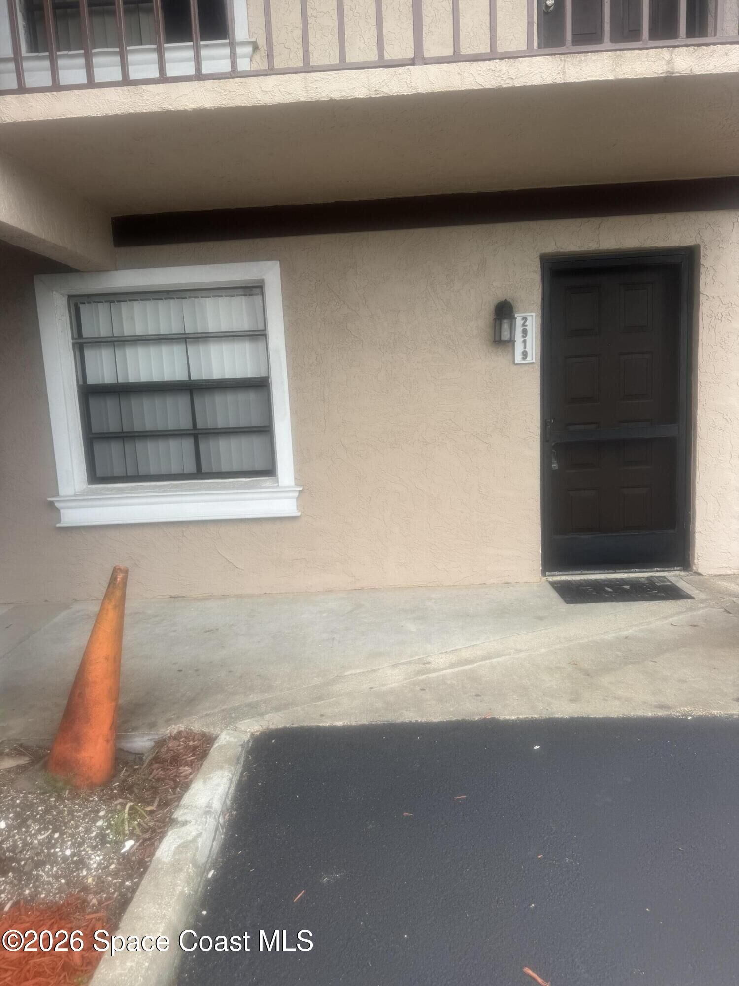 Property Photo:  