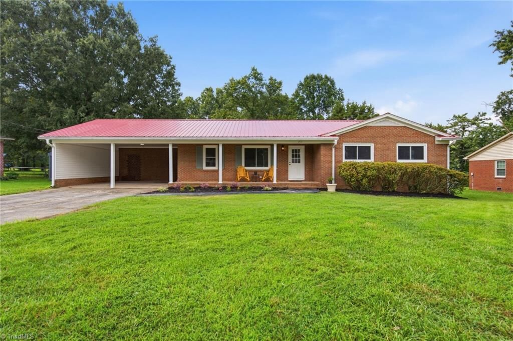 Property Photo:  211 Maxwell Drive  NC 27295 
