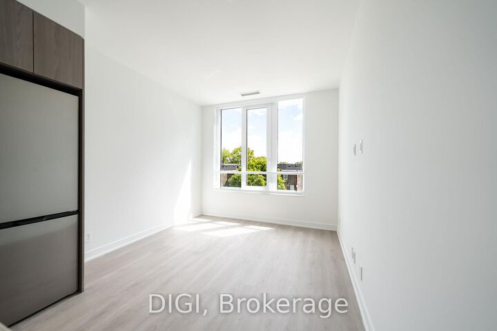 Property Photo:  485 Perth Avenue W320  ON M6N 0B9 