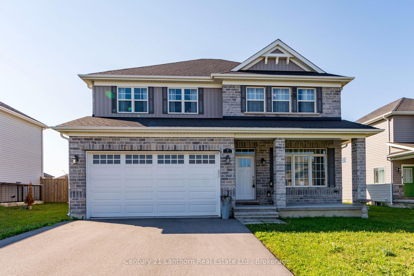 Photo de la propriété: 7 Cottonwood Drive ON K8N 0J3