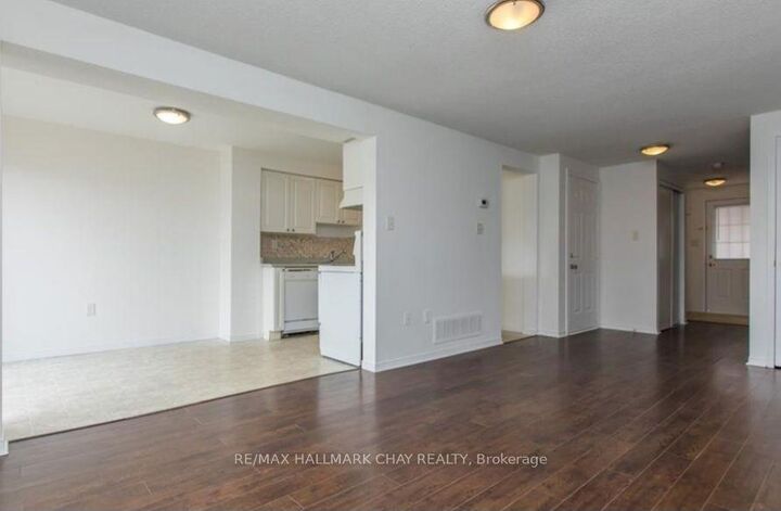 Property Photo: 361 Dunsmore Lane ON L4M 7B1