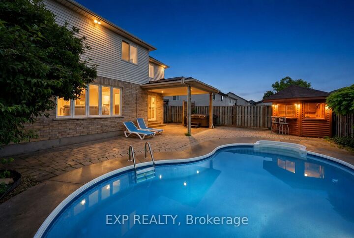 18 Briarwood Drive — photo 1