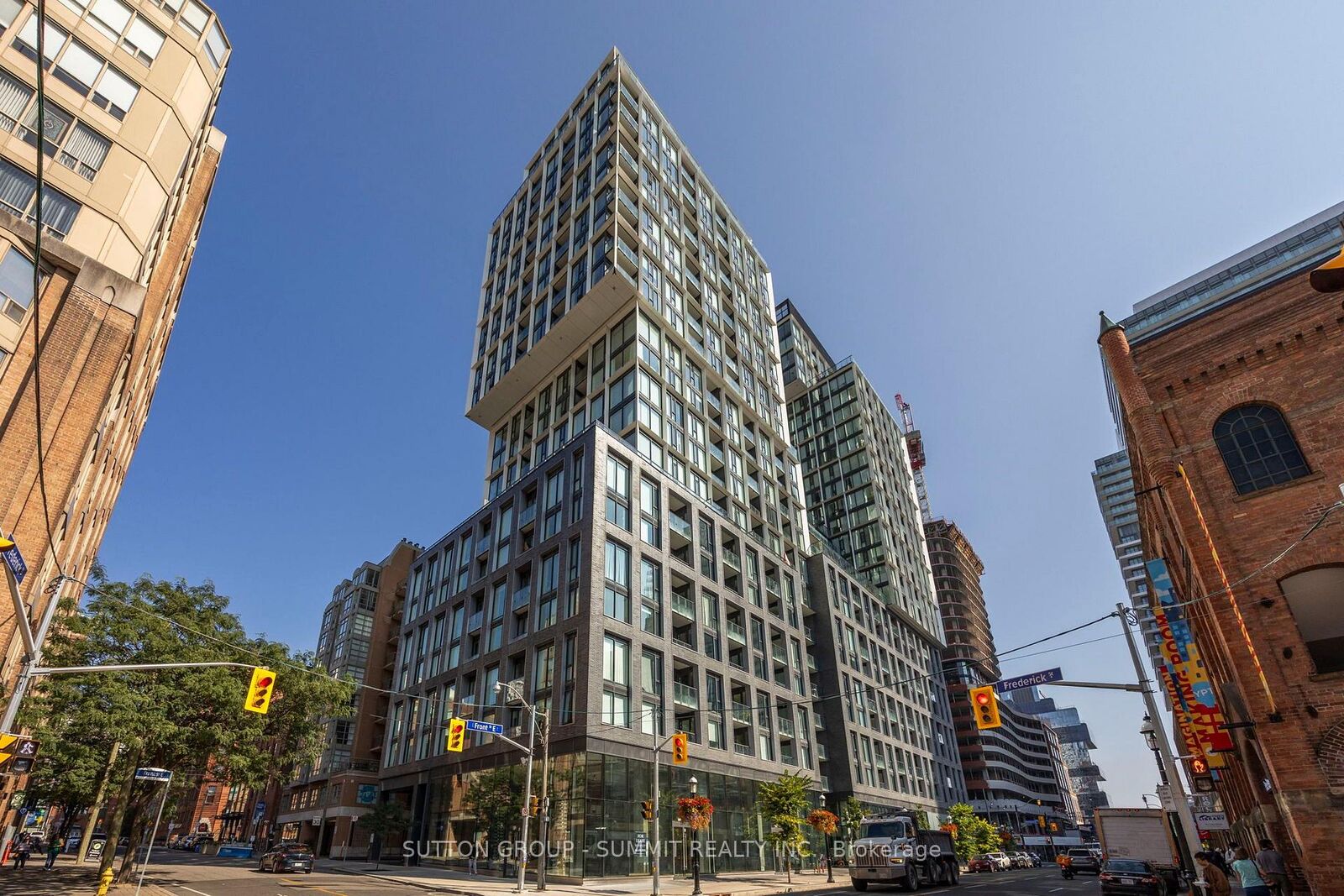 Photo de la propriété:  158 Front Street E 220  ON M5A 0K9 