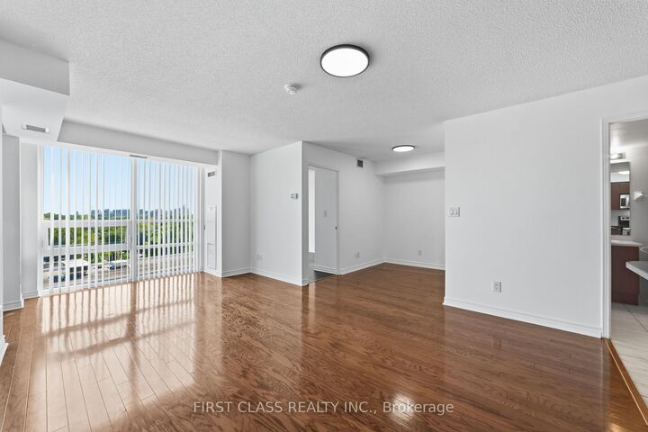 Property Photo:  35 Hollywood Avenue 922  ON M2N 0A9 