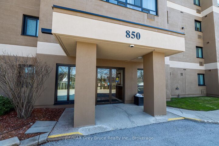 Property Photo:  850 6th Street E 502  ON N4K 6T7 