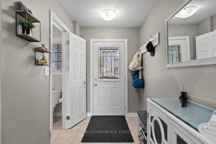 Property Photo: 114 Kanvers Way ON K7R 3K8