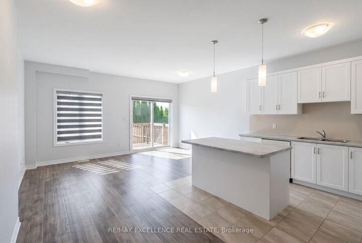 Property Photo: 186 Louise Street ON L3B 1S9