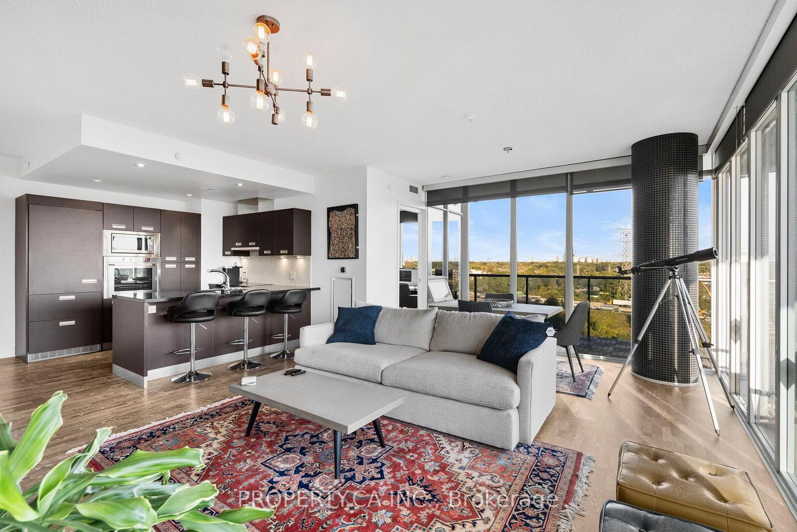 Property Photo:  90 Park Lawn Road 1211  ON M8Y 0B6 