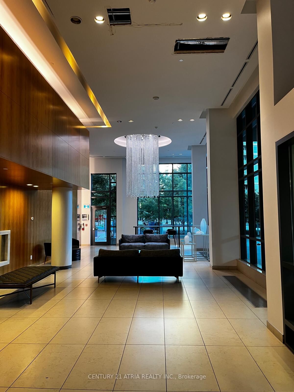 Property Photo:  209 Fort York Boulevard SE 574  ON M5V 4A1 