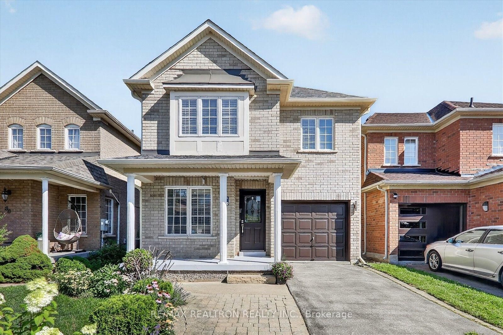 Property Photo:  86 Tideland Drive  ON L7A 2W1 
