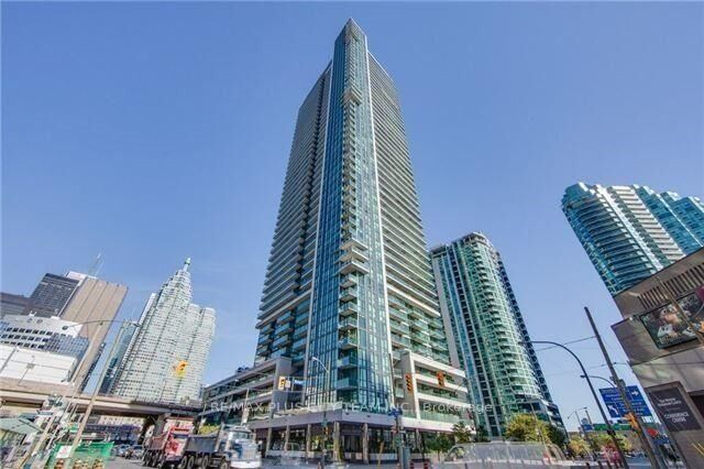 Property Photo:  33 Bay Street 415  ON M5J 2Z3 