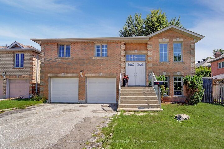 Property Photo: 89 Metro Road N ON L4P 3W9