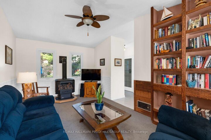 Property Photo: 6 Oren Boulevard ON L4N 4M1