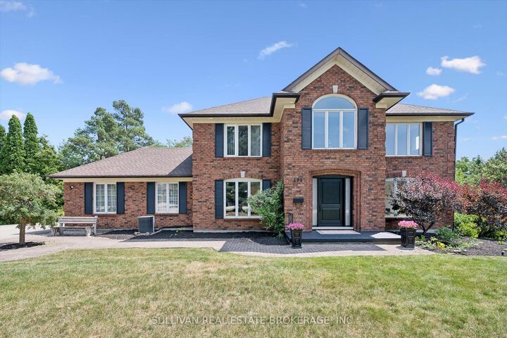 Property Photo: 105 Cobblestone Place ON N0B 2K0