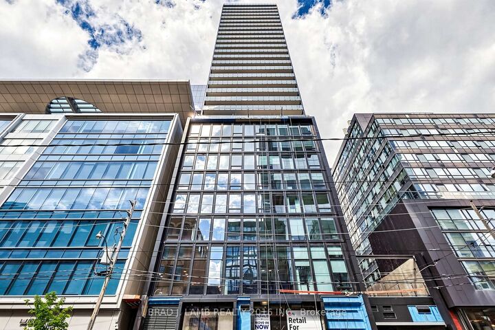 284 King Street E 2901 — photo 1