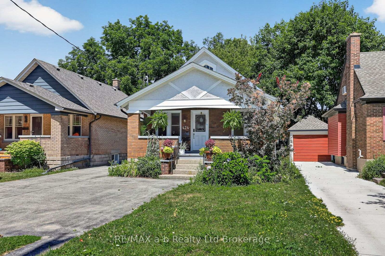 Property Photo: 474 Cheapside Street ON N5Y 3X3