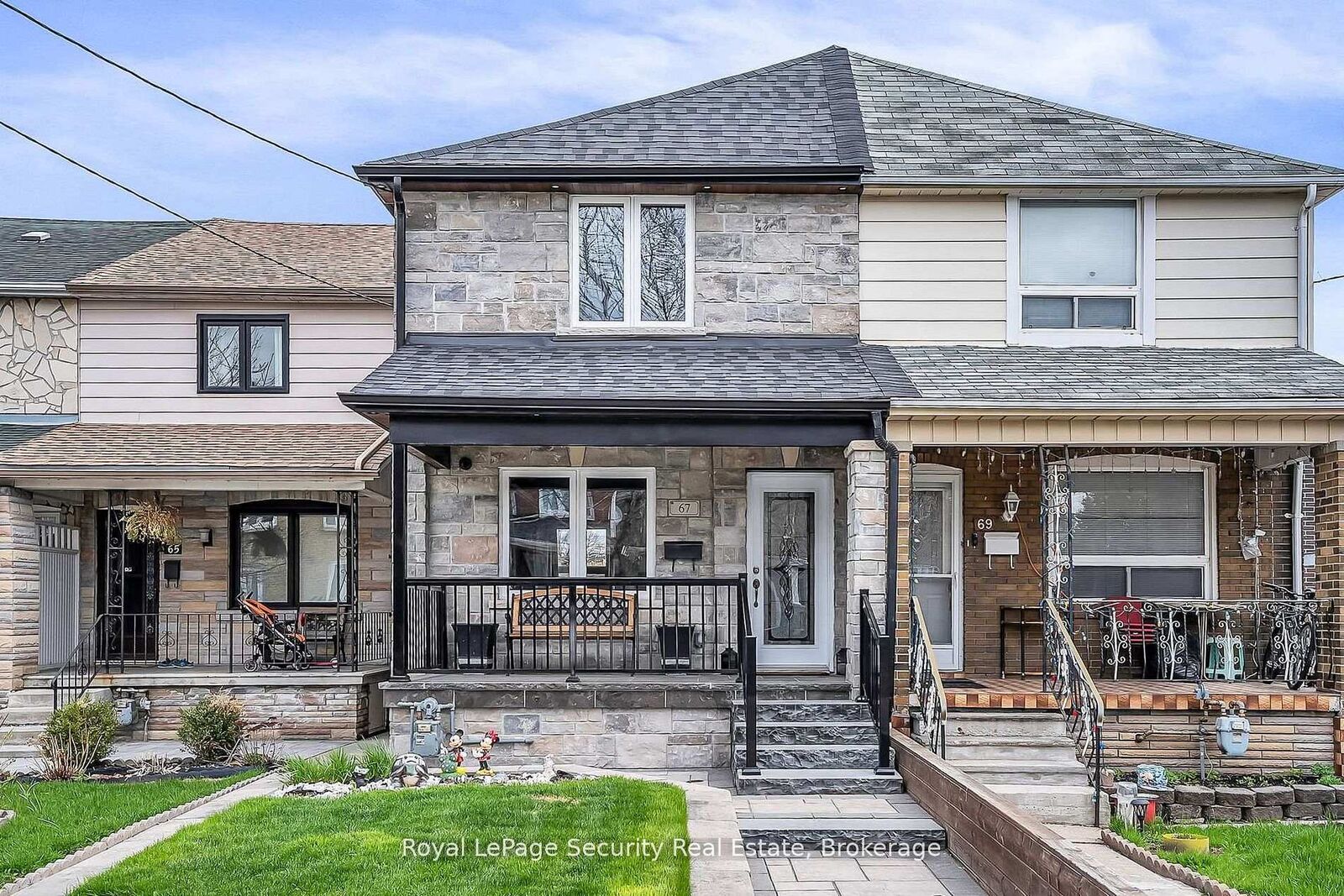 Property Photo:  67 Northland Avenue  ON M6N 2C9 
