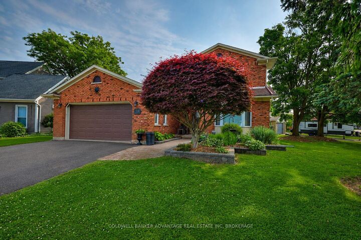 Property Photo:  28 Dixon Crescent  ON L3C 6P4 