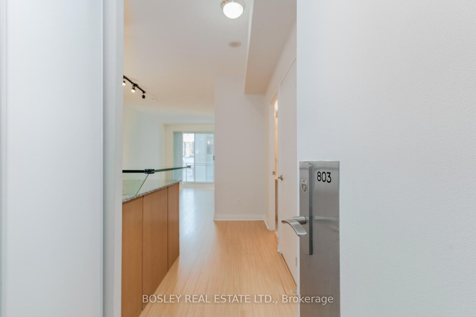 Photo de la propriété:  220 Victoria Street 803  ON M5B 2R6 