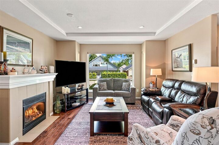 Property Photo: 808 Stanhope Rd BC V9P 2T7