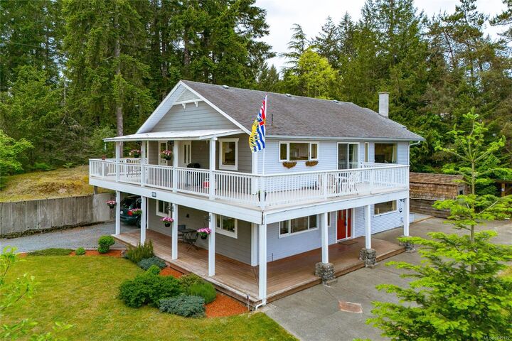 4041 Cambrai Rd — photo 1