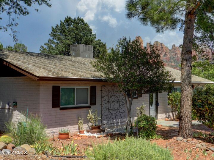 Property Photo:  20 Blackhawk Lane  AZ 86336 