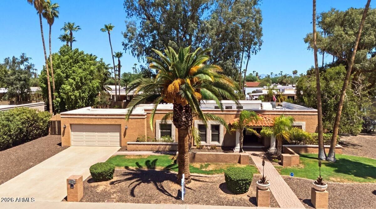 Property Photo: 5912 E Emile Zola Avenue AZ 85254