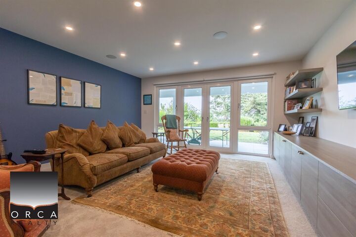 Property Photo:  845 Braeside Street  BC V7T 2K7 
