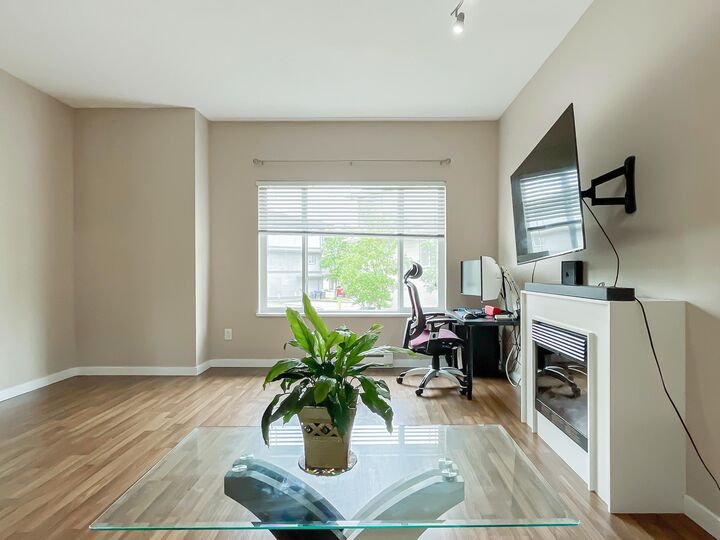18701 66 Avenue 191 — photo 1