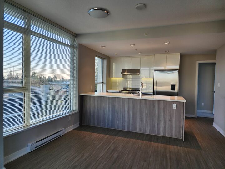 Property Photo:  4900 Lennox Lane 5xx  BC V5H 0G9 
