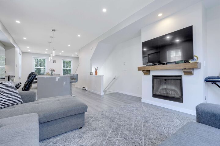 Property Photo: 7233 189 Street 81 BC V4N 5Y8