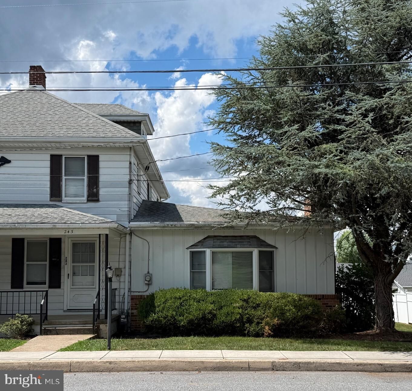 Property Photo: 243 S Allison Street PA 17225