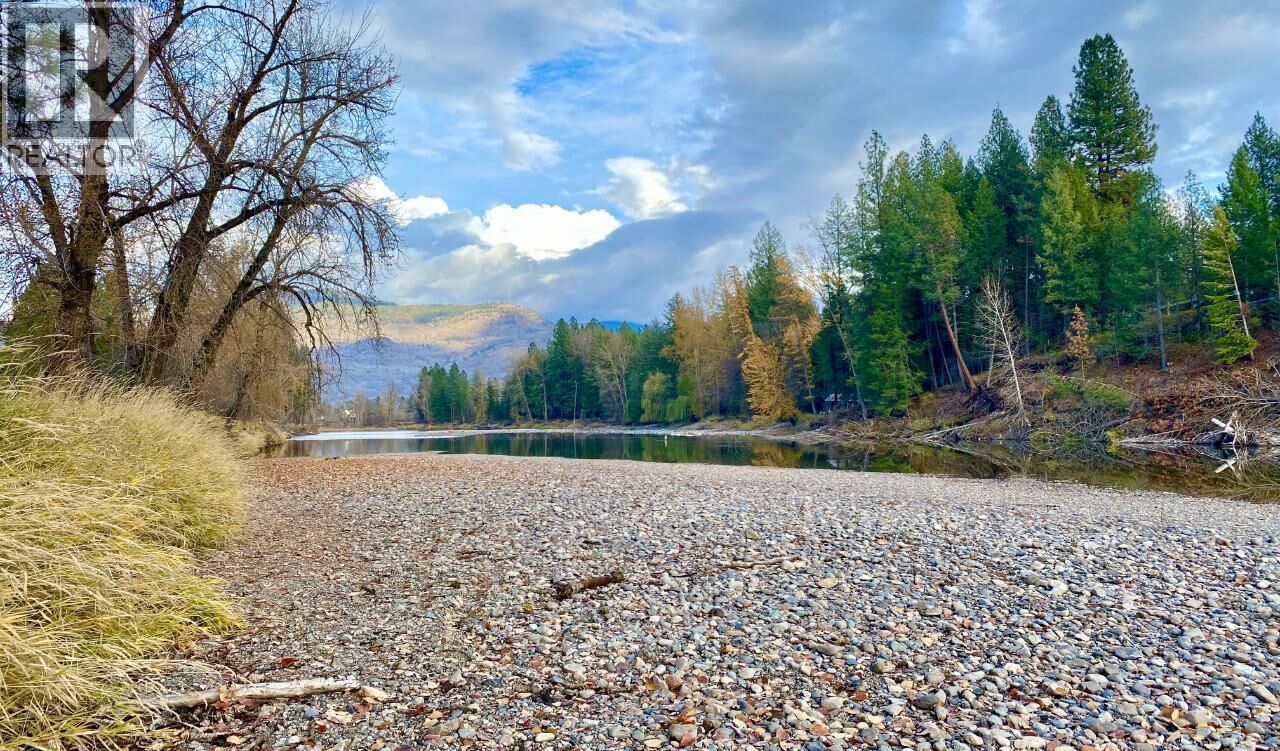 Property Photo:  2338 Kettle River Drive  BC V0H 1H0 