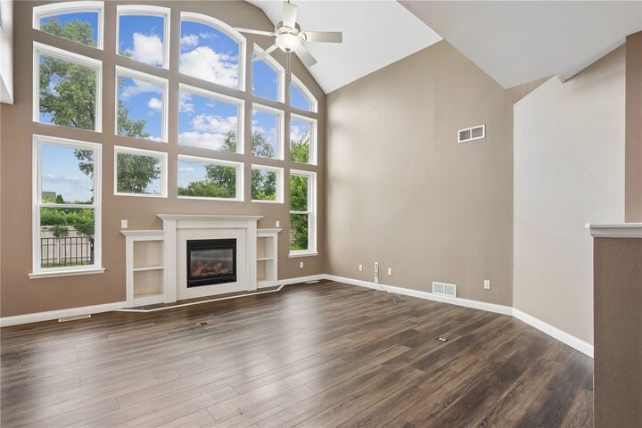 Property Photo: 2654 Mulberry Ct IA 52302