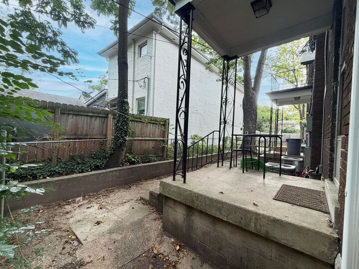 Property Photo: 1475-1477 Bryden Road OH 43205