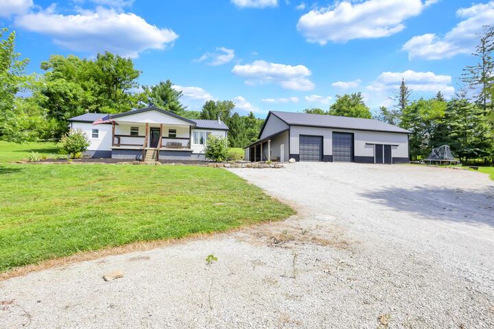 Property Photo: 16361 Pinewood Trail NE Road OH 43055