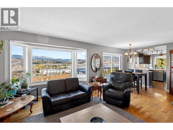 Property Photo: 11350 Dakota Road BC V4V 1X1
