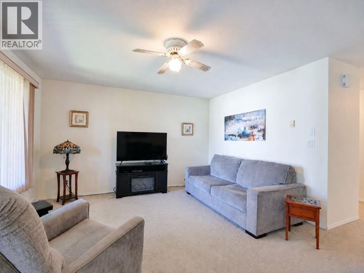 Property Photo: 42 Fuji Court 7 BC V0H 1V2