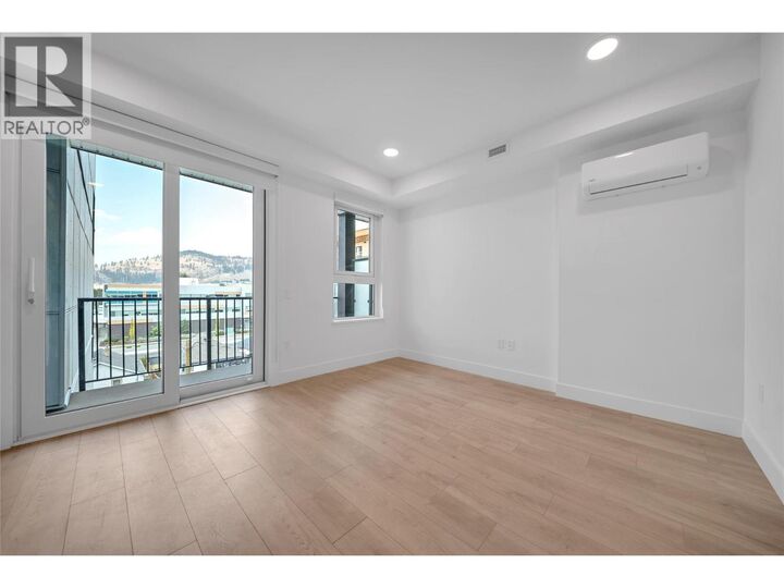 Property Photo: 620 Coronation Avenue 409 BC V1Y 7A1