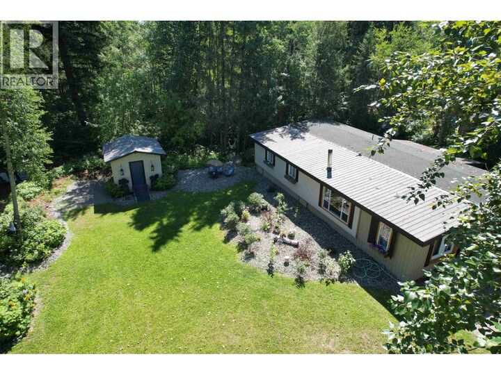 Property Photo: 1122 Ellison Road BC V2J 5L6
